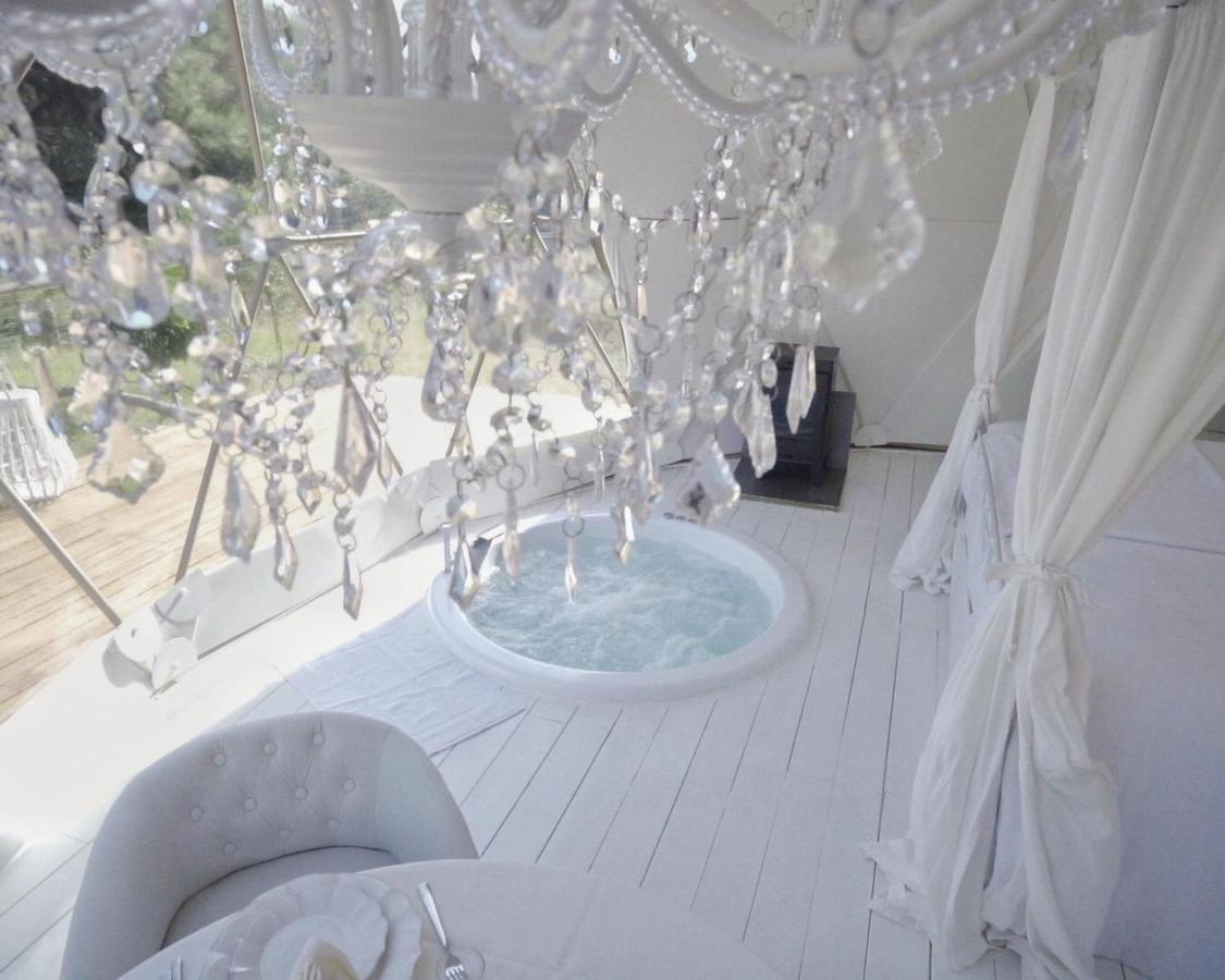 Domo Suites Masia Cal Geperut Badalona Exterior foto
